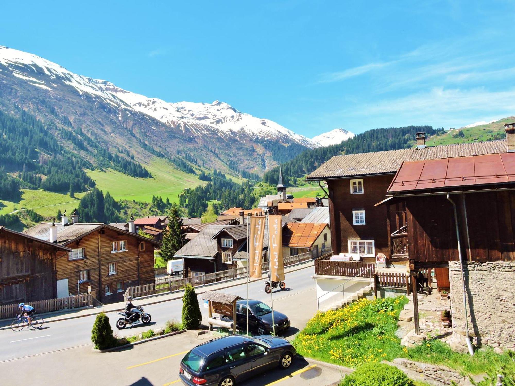 Hotel Posta Sedrun Room photo